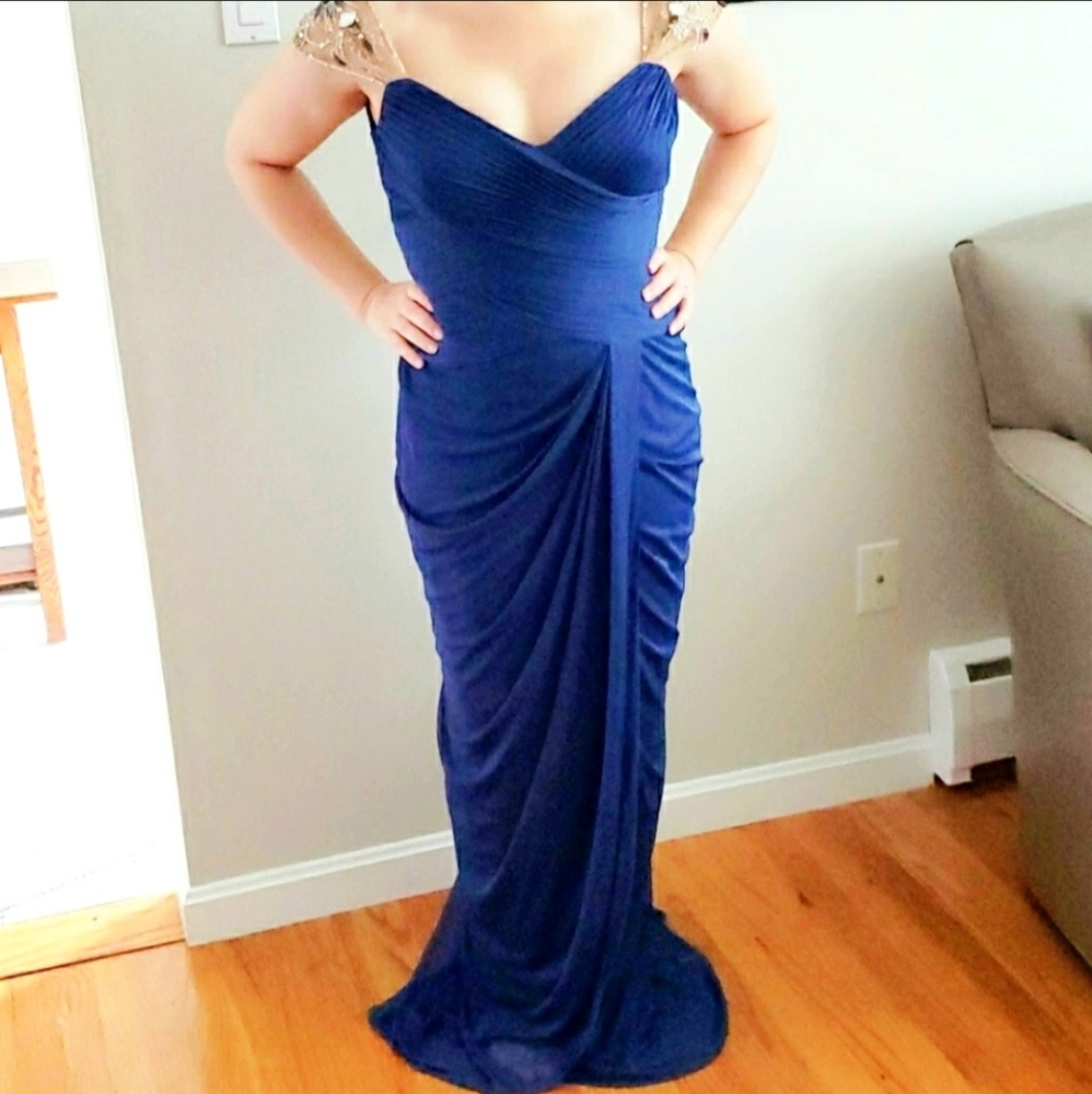 MUST GO! HP! ⭐Adrianna Papell | Ruched dress